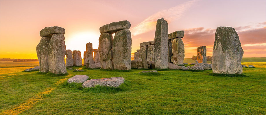 Stonehenge bei Sonnenaufgang