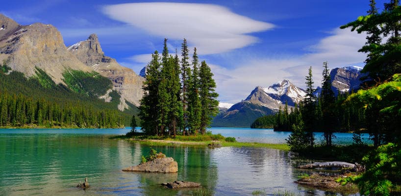 Maligne Lake