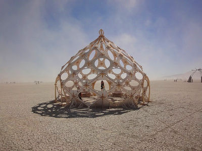 Skulptur in der Wüste
