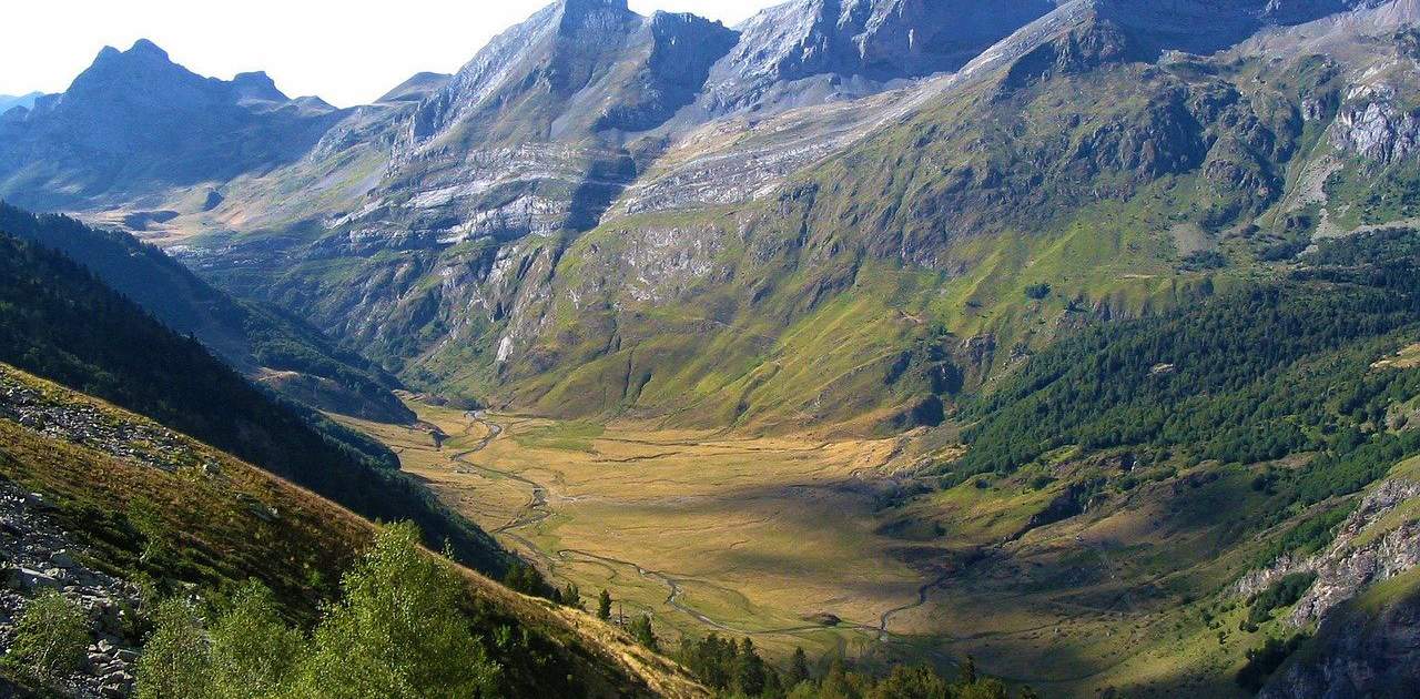 Schlucht in den Pyrenäen