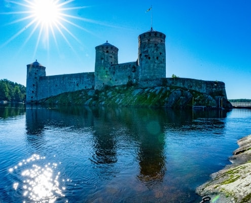 Burg im Wasser