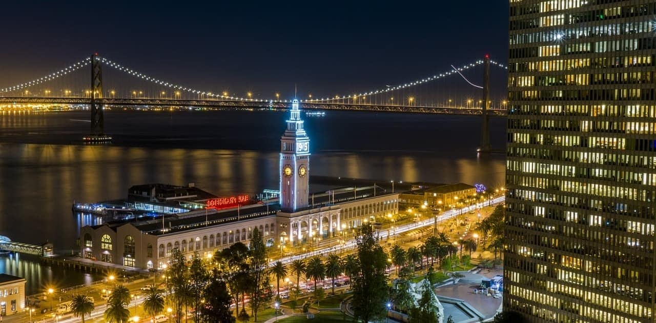 Ferry Building Marktplatz