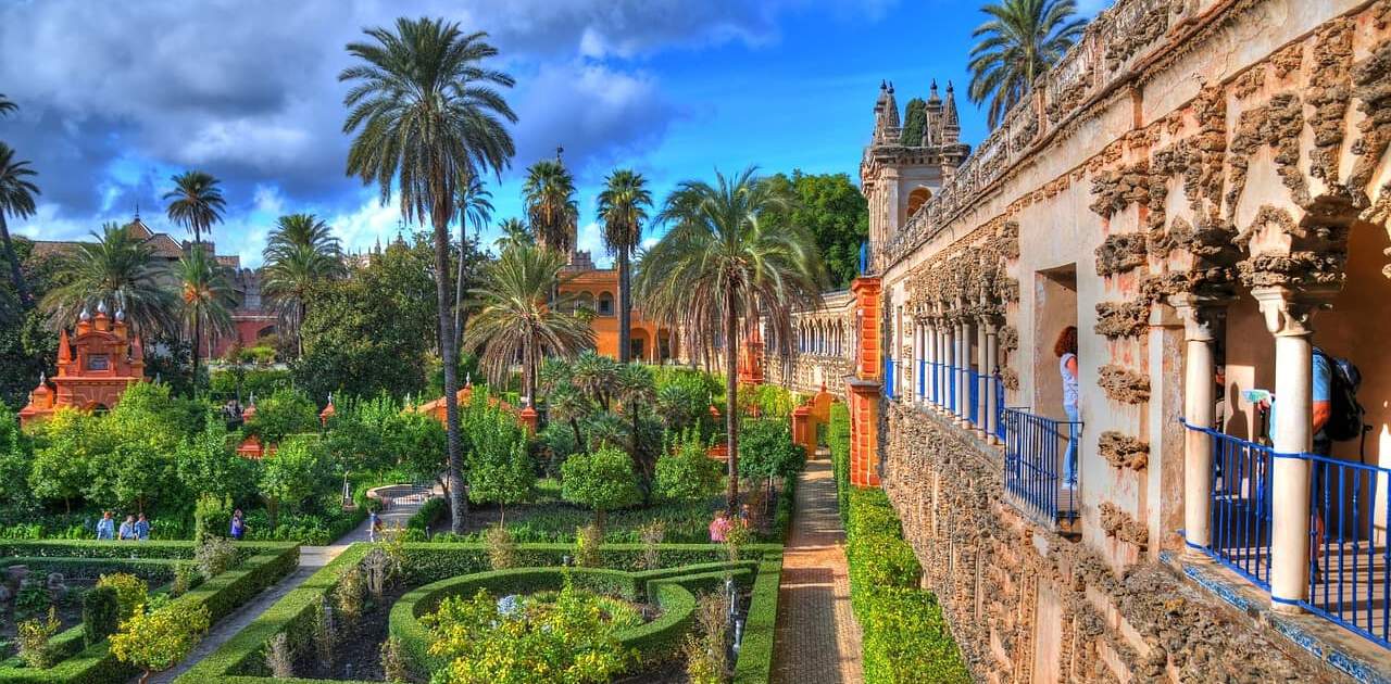 Blick auf den Alcázar von Sevilla