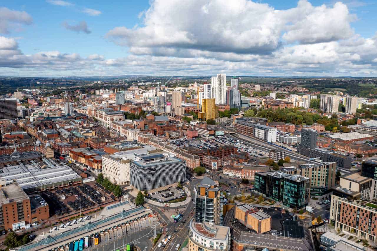 Blick auf die Skyline von Leeds