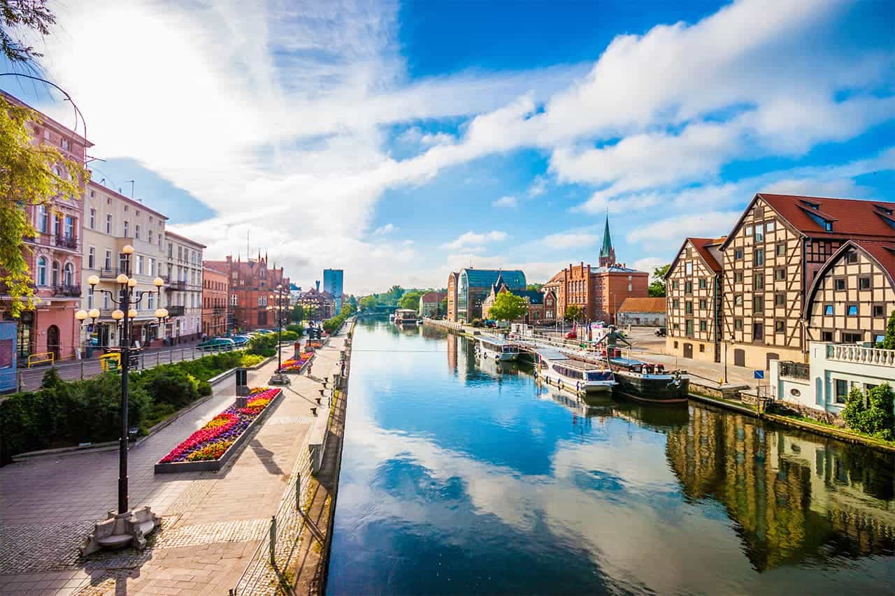 Altstadt und Getreidespeicher am Fluss Brda in Bydgoszcz
